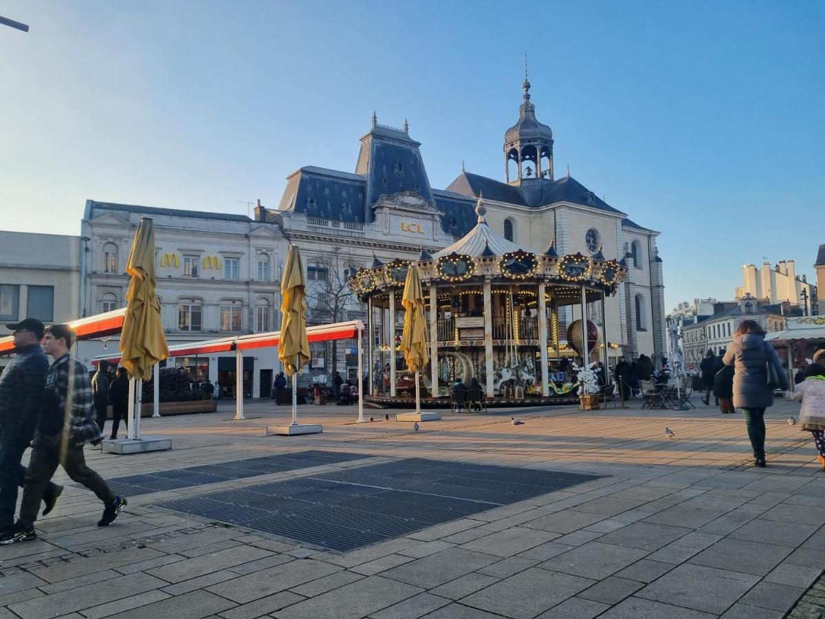 Sweet Nina Jazz Appartement Pour 5 Voyageurs, Situe A La Place De La Republique, Avec Parking Et Lit Queen Size Le Mans Dış mekan fotoğraf