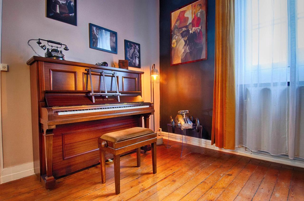 Sweet Nina Jazz Appartement Pour 5 Voyageurs, Situe A La Place De La Republique, Avec Parking Et Lit Queen Size Le Mans Dış mekan fotoğraf